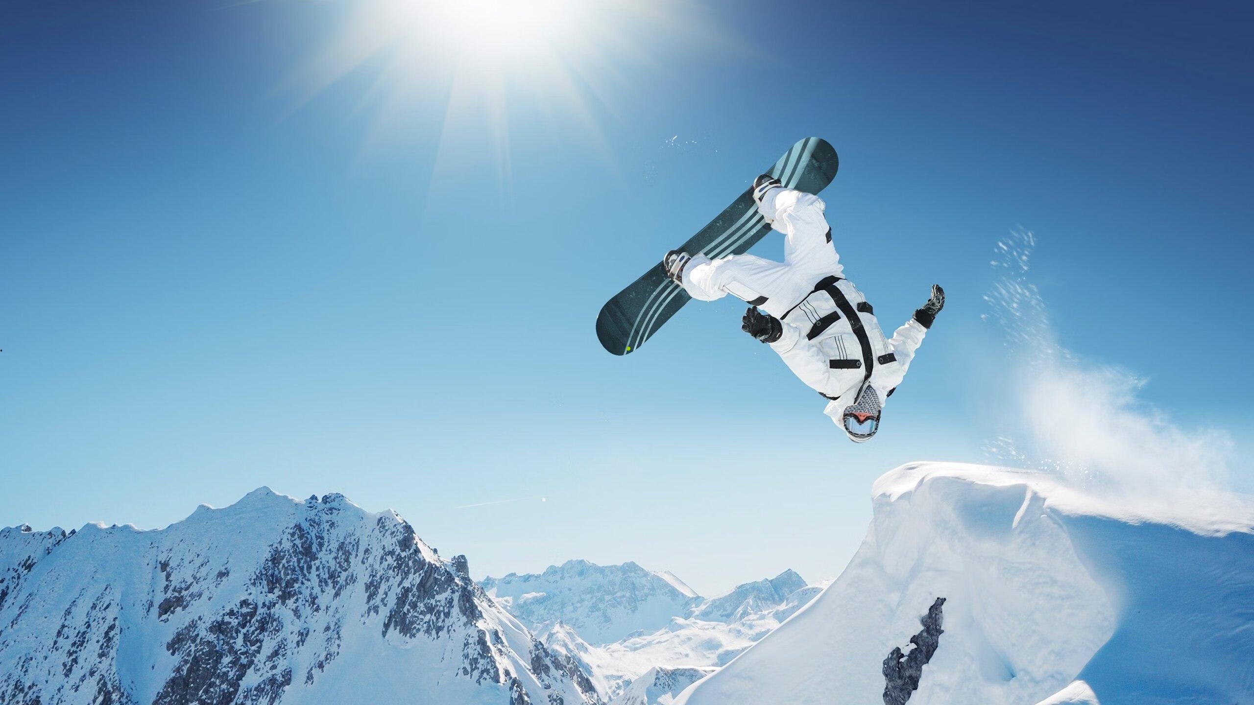 科普，踢球犯规致人受伤，法律责任如何界定？